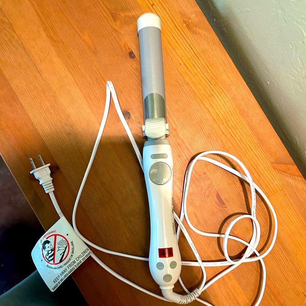 Beachwaver Curling Iron 1.25